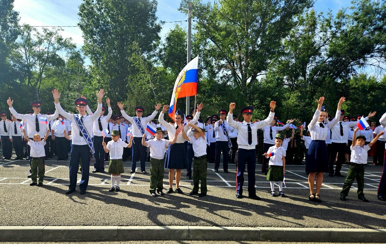 Танец кадет