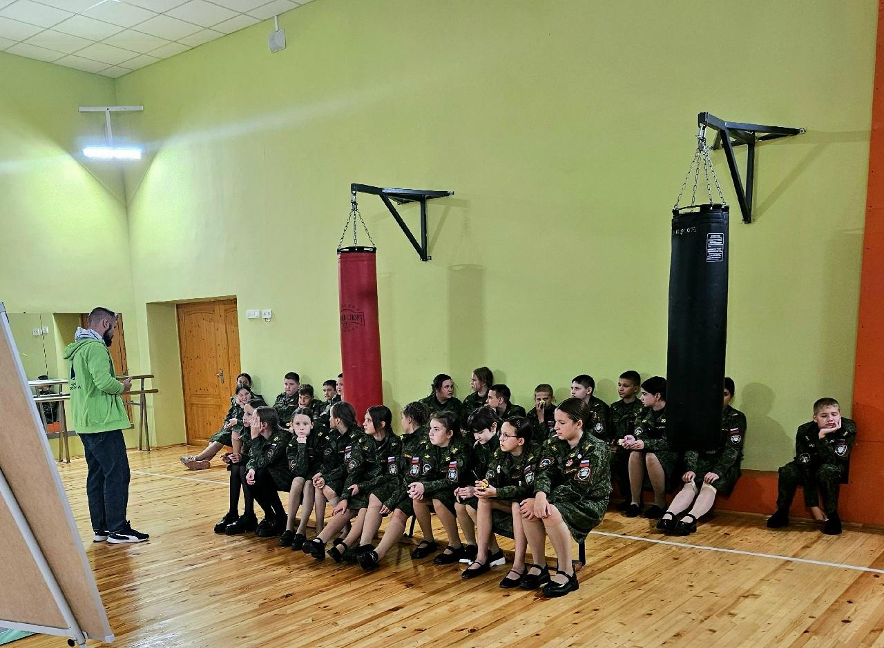 кадеты на занятии