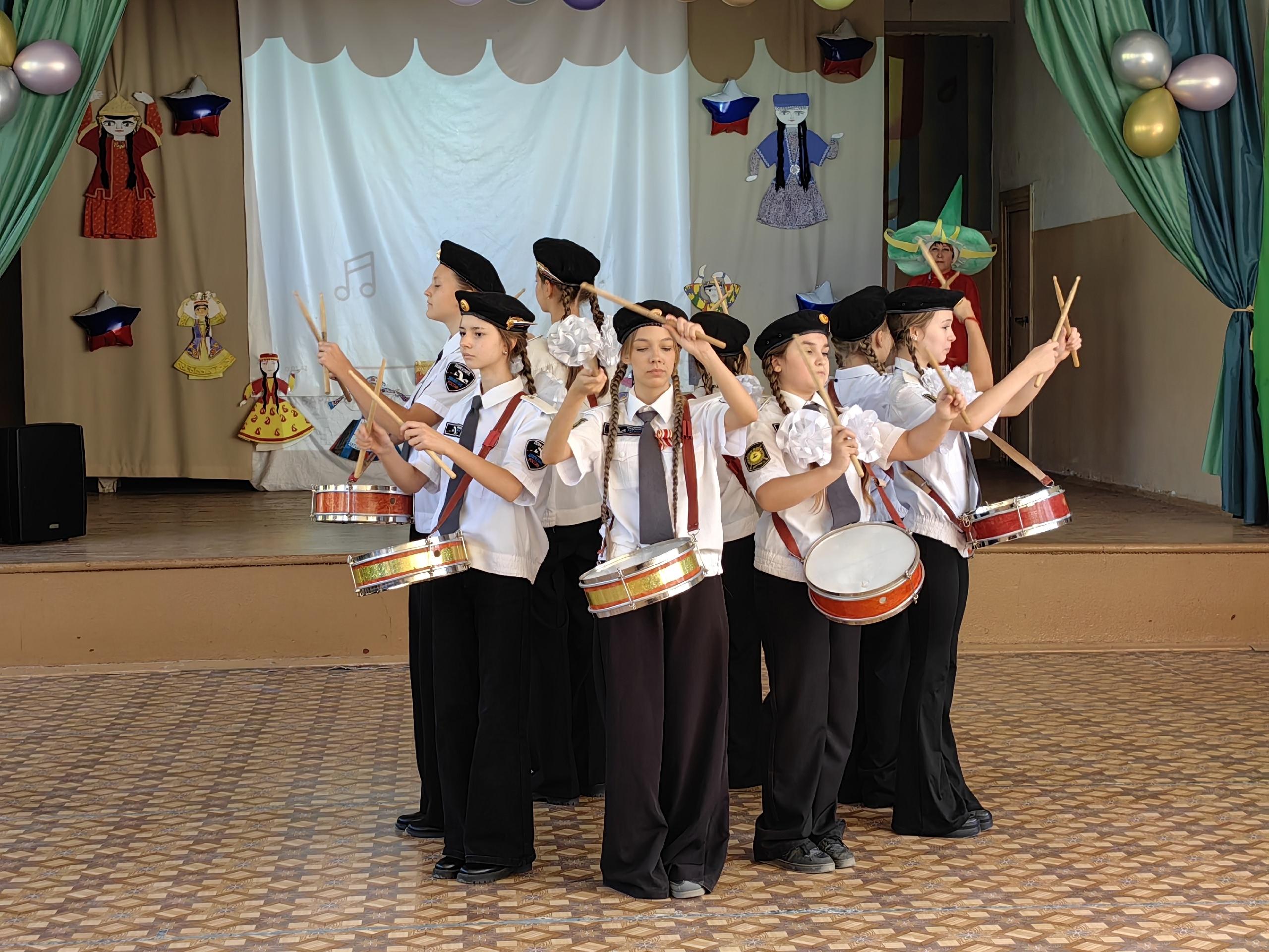 1 сентября. День знаний. Линейка
