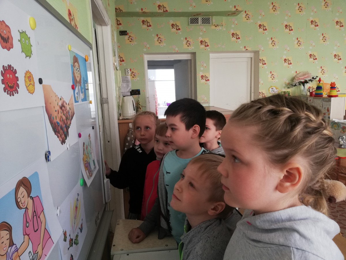 Неделя иммунизации Воспитанники подготовительной к школе группы №1