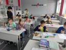 Рисуем воздухом Ребята рисуют коктейльными трубочками
