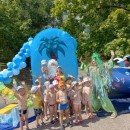 День Нептуна В прекрасную летнюю погоду детский сад организовал физкультурно - музыкальный праздник "День Нептуна".