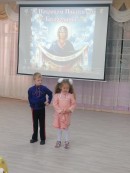 старшая группа дети старшей группы читают стихи