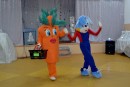 Танец морковки и зайца ))
