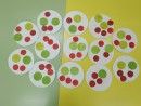 Аппликация "Яблоки и ягоды лежат на тарелке" вторая младшая группа № 3