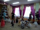Новогодний праздник. 1 группа декабрь 2015