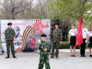 Открытие фестиваля Умелое владение шашкой показывают юнармейцы.