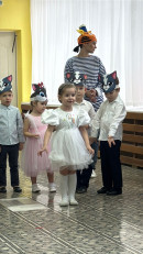 Стихи вам почитаем 