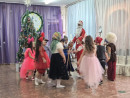 10 "Как на тоненький ледок".