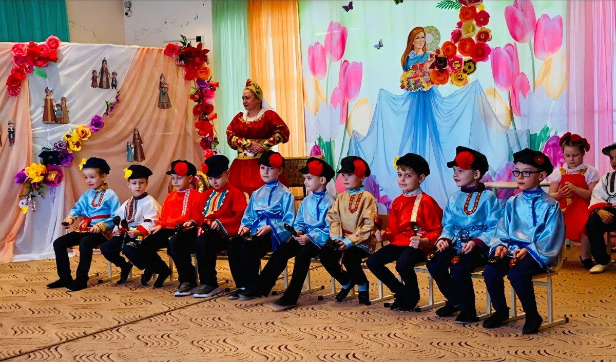 " Русский сувенир".