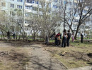 весенняя уборка учащиеся вышли на участок