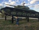 Памятник танку Т-70.Советский р-он 6 группа