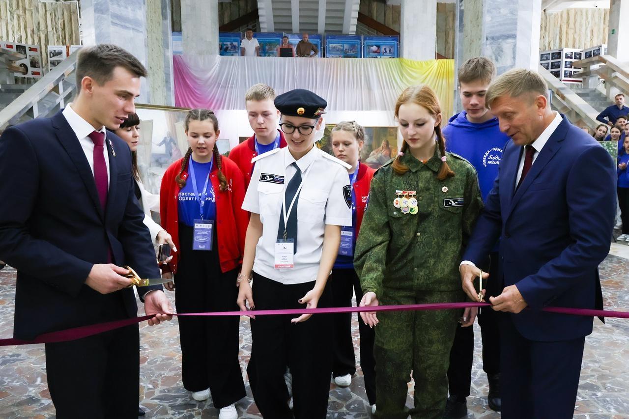 НАМ ДОВЕРЕНА ПАМЯТЬ! 