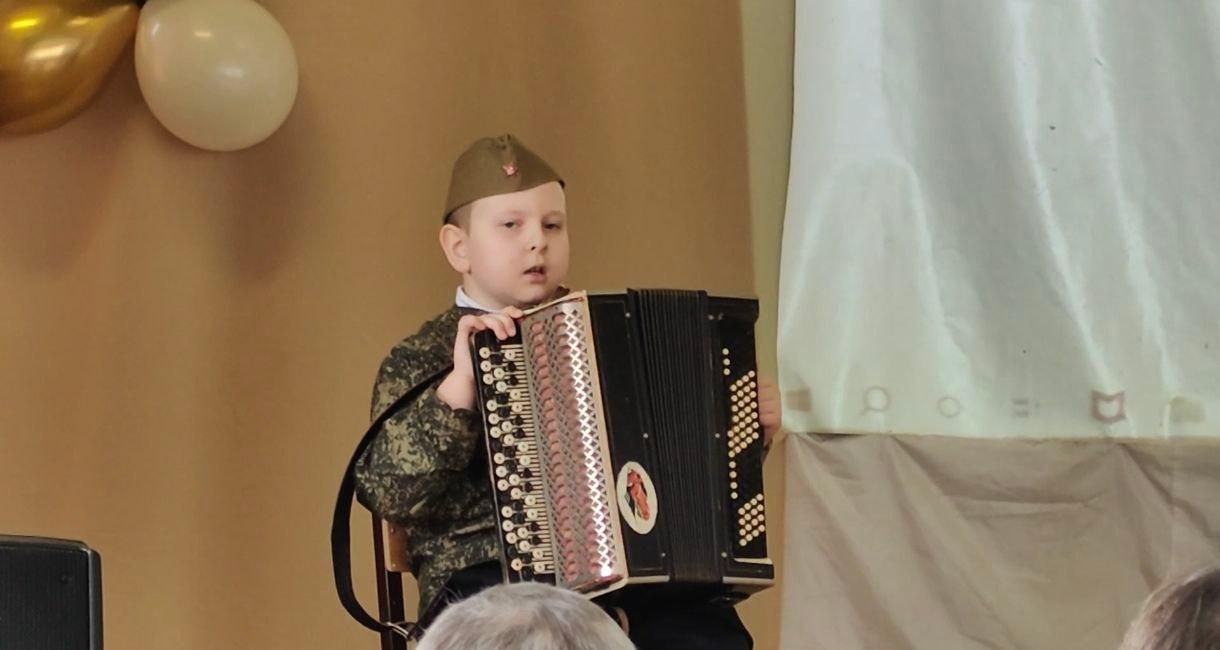 Конкурс инсценированной патриотической песни "Катюша"