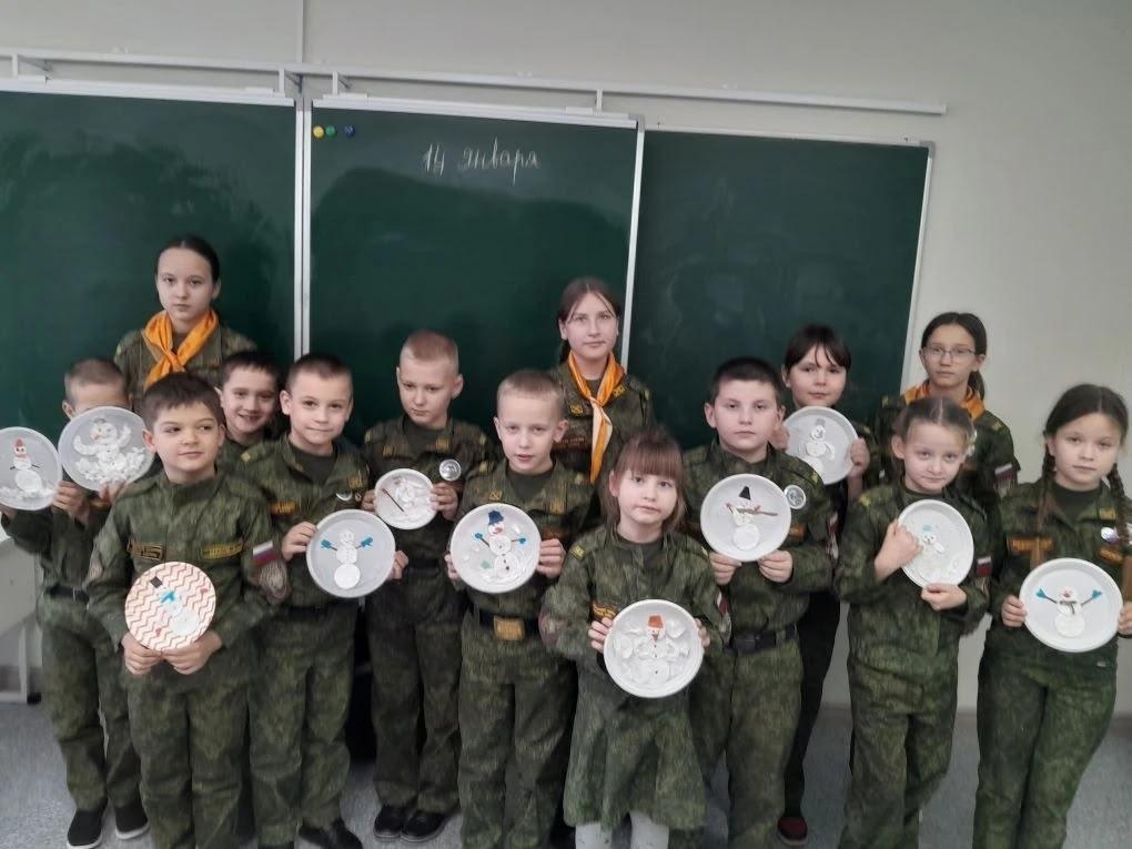 воспитанники с вожатыми