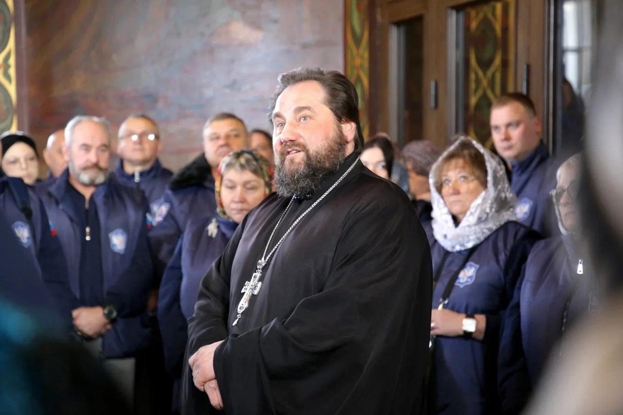 Духовник донских казаков протоиерей Георгий Сморкалов.