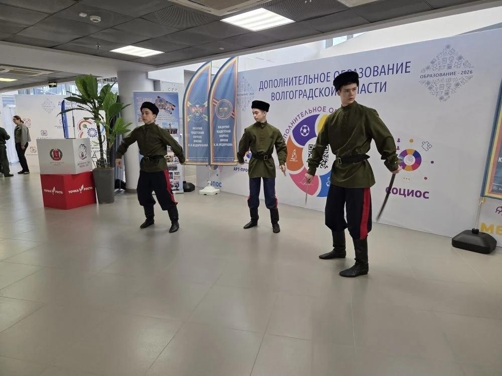 выступление кадет: фланкировка