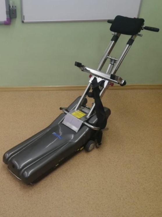 мобильный лестничный подъемник