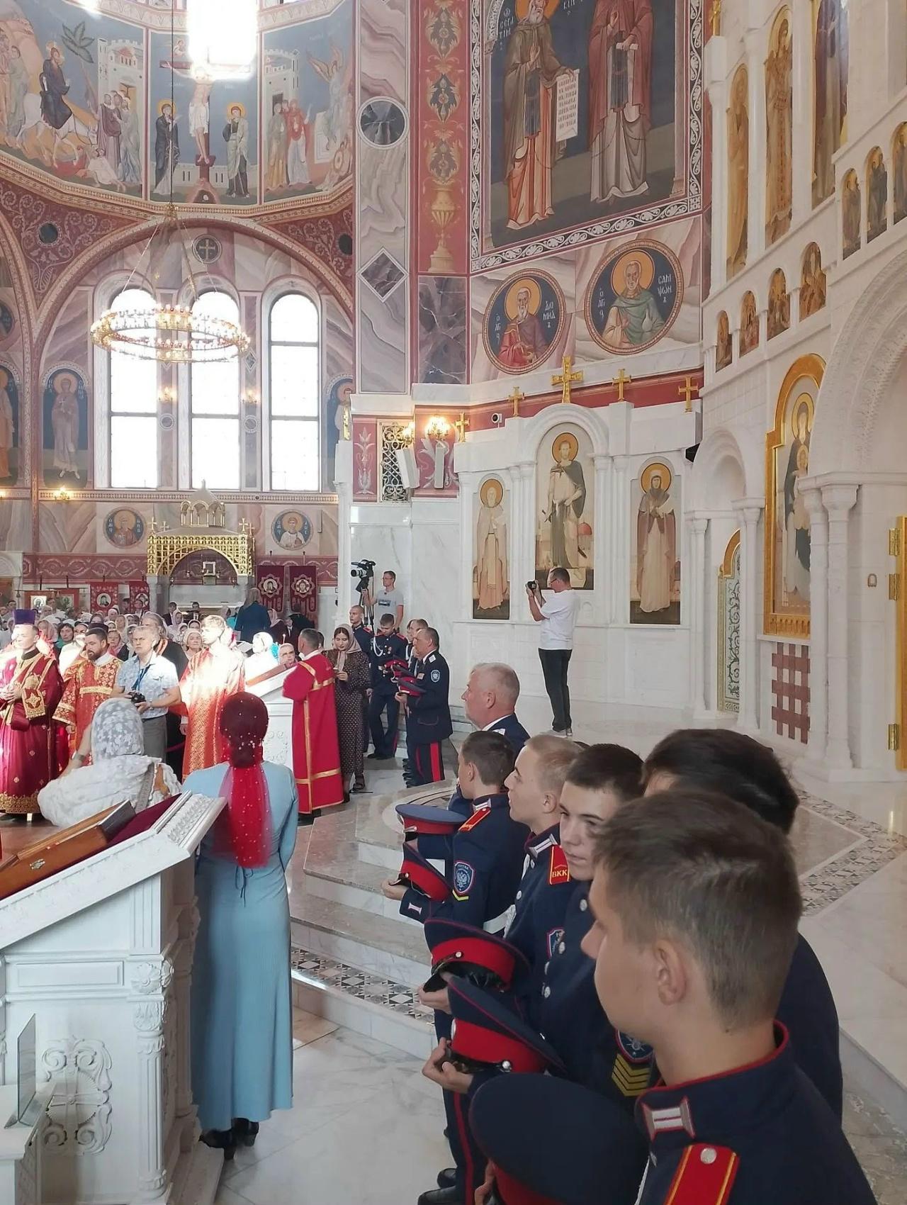 кадеты в Храме